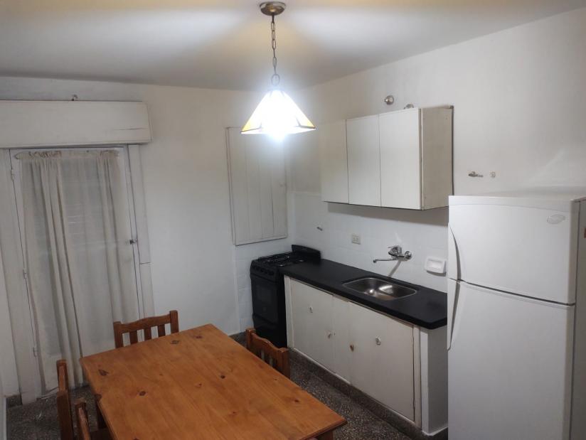 Alquilo Departamentos Complejo Lila en Villa Gesell zona  