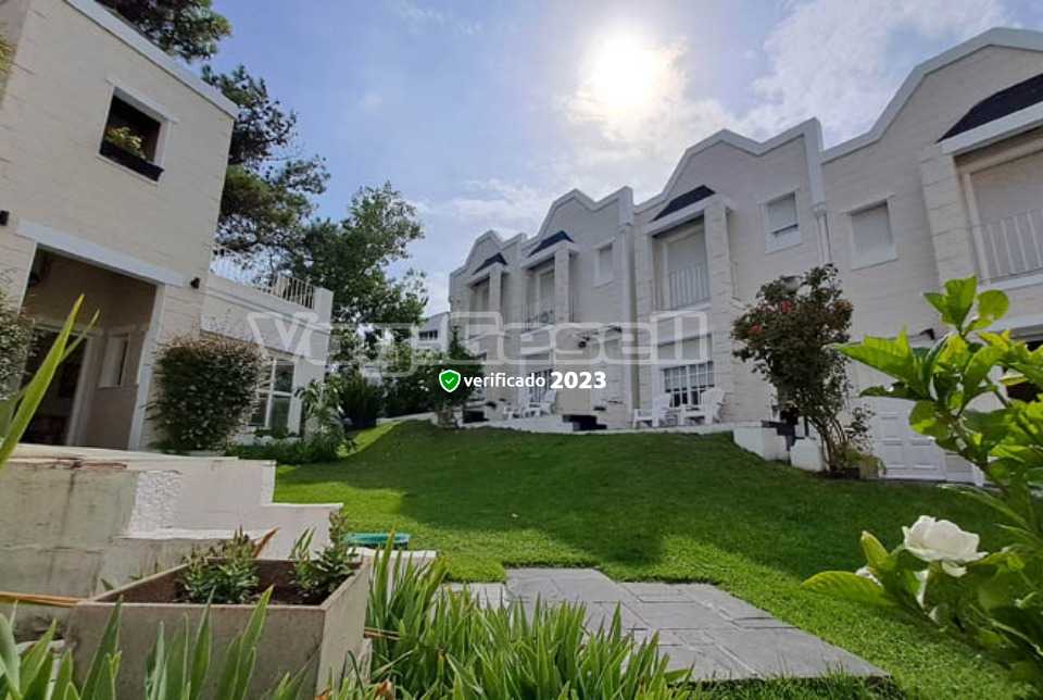 Alquilo Complejo de Cabañas Punta Villa en Villa Gesell zona  a 200 Mts de la Playa 