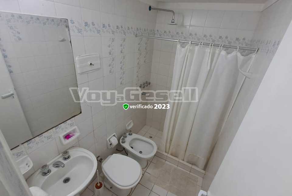 Alquilo Complejo de Cabañas Punta Villa en Villa Gesell zona  a 200 Mts de la Playa