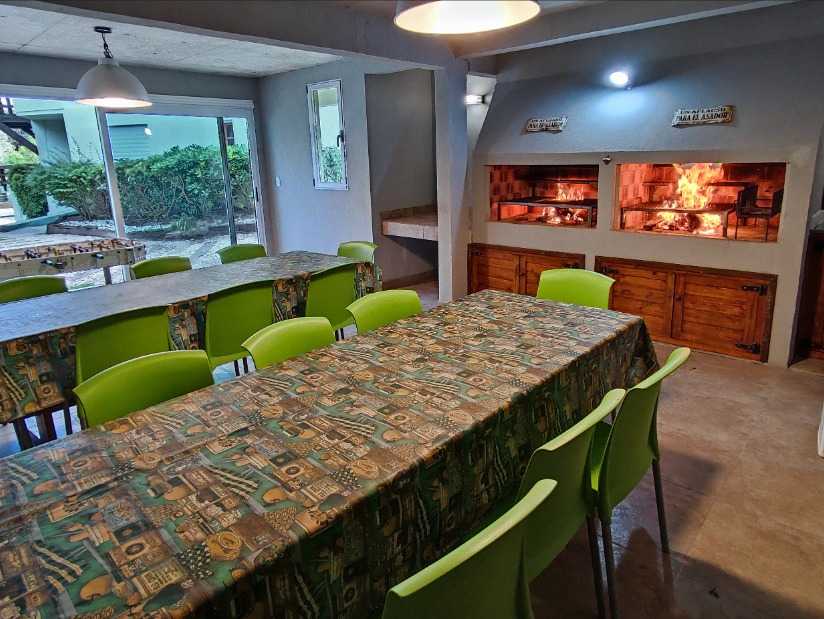 Alquilo Apart Hotel Condominio Octogono en Villa Gesell zona  a 300 Mts de la Playa 