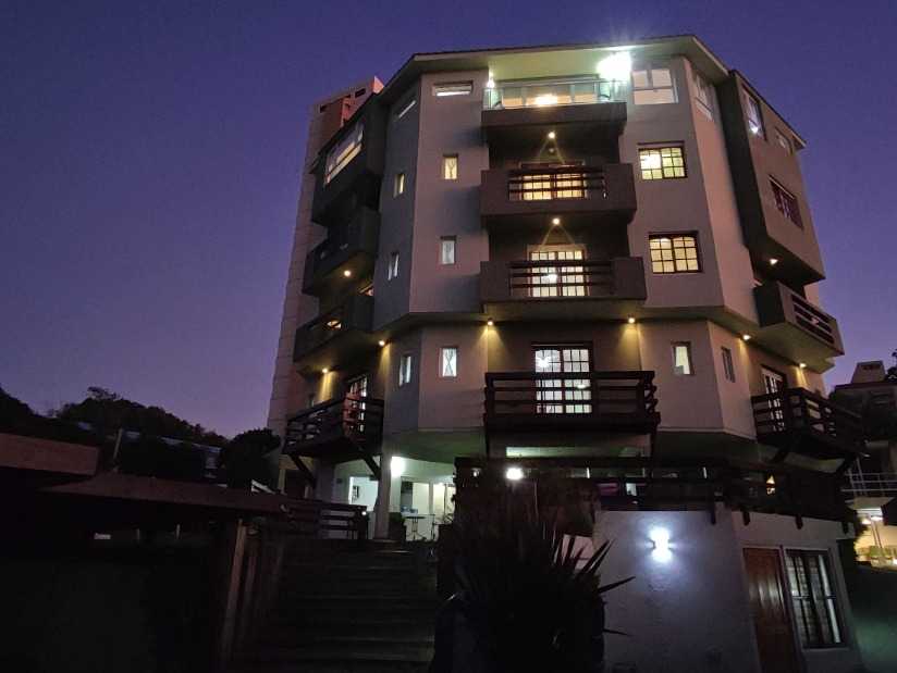 Alquilo Apart Hotel Condominio Octogono en Villa Gesell zona  a 300 Mts de la Playa 