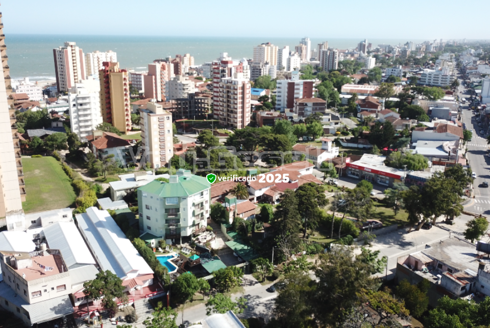 Alquilo Apart Hotel Condominio Octogono en Villa Gesell zona  a 300 Mts de la Playa AÃ©rea zona centro
