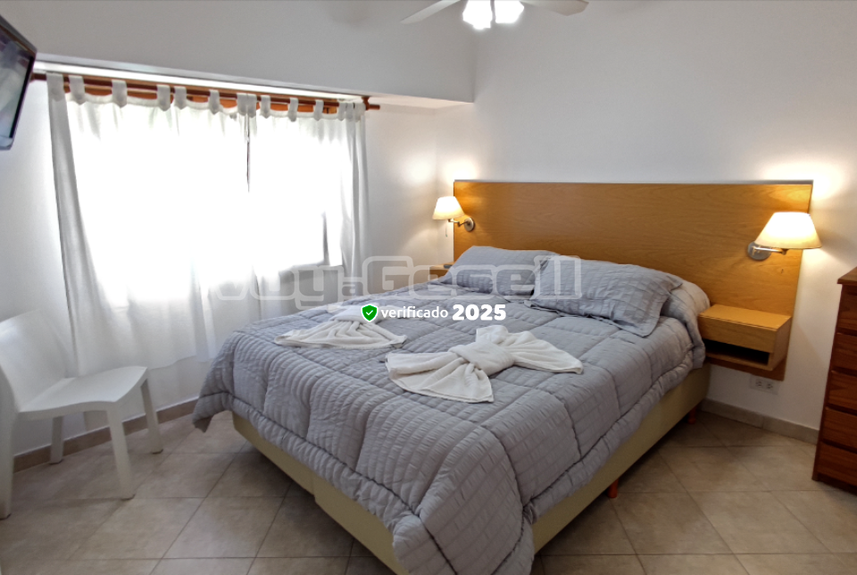 Alquilo Apart Hotel Condominio Octogono en Villa Gesell zona  a 300 Mts de la Playa