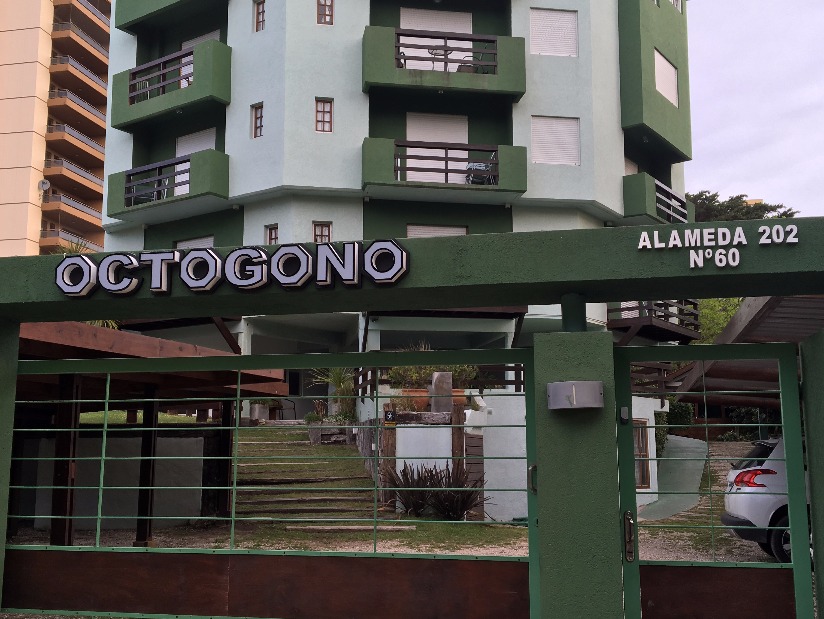 Alquilo Apart Hotel Condominio Octogono en Villa Gesell zona  a 300 Mts de la Playa UbicaciÃ³n Ideal