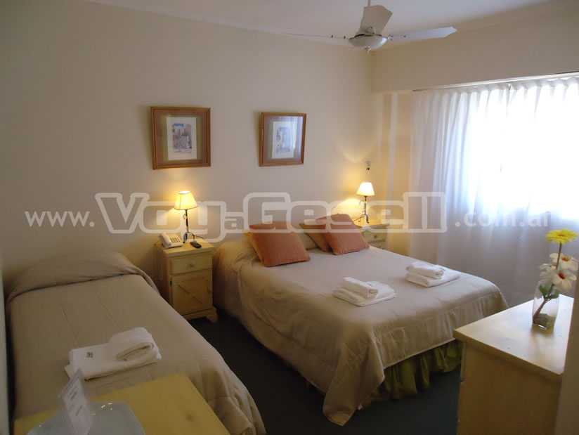 Alquilo Hostería Hostería Conti en Villa Gesell zona  a 400 Mts de la Playa