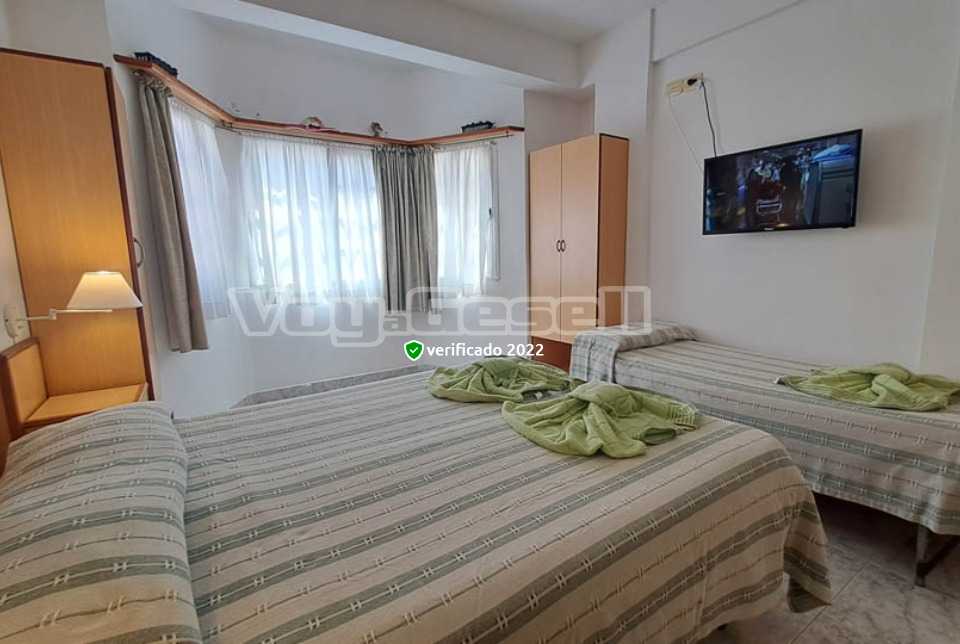 Alquilo Apart Hotel Cote Dor Express en Villa Gesell zona  a 100 Mts de la Playa