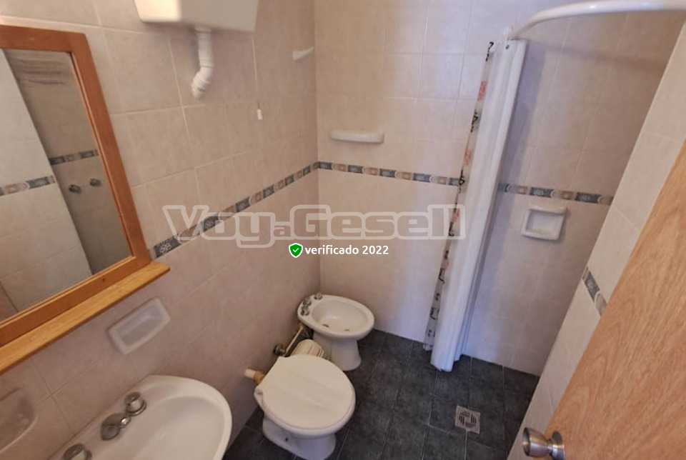 Alquilo Apart Hotel Cote Dor Express en Villa Gesell zona  a 100 Mts de la Playa