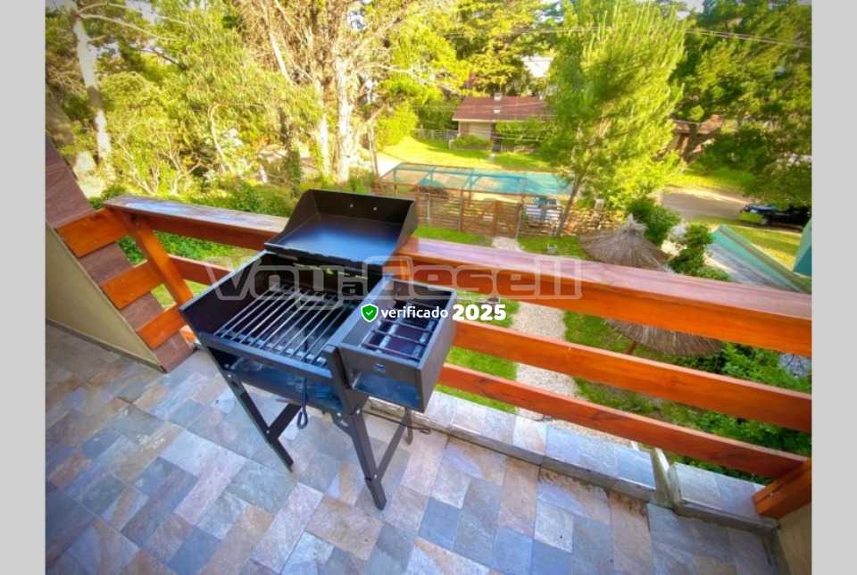 Alquilo Departamentos Departamentos Norte en Villa Gesell zona  a 500 Mts de la Playa 