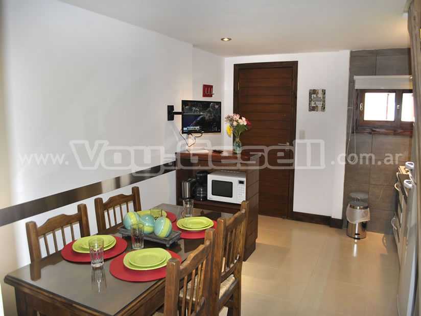 Alquilo Departamentos Dos Mares en Villa Gesell zona  a 100 Mts de la Playa 