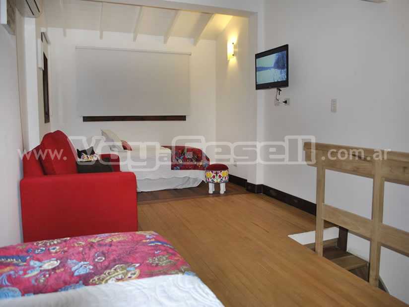 Alquilo Departamentos Dos Mares en Villa Gesell zona  a 100 Mts de la Playa