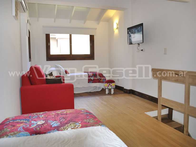 Alquilo Departamentos Dos Mares en Villa Gesell zona  a 100 Mts de la Playa