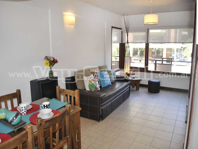 Alquilo Departamentos Dos Mares en Villa Gesell zona  a 100 Mts de la Playa