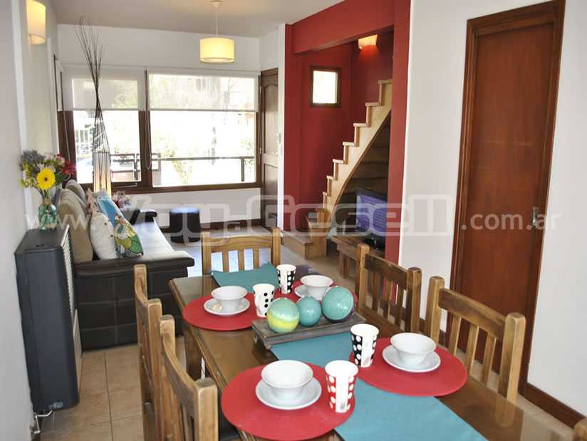 Alquilo Departamentos Dos Mares en Villa Gesell zona  a 100 Mts de la Playa