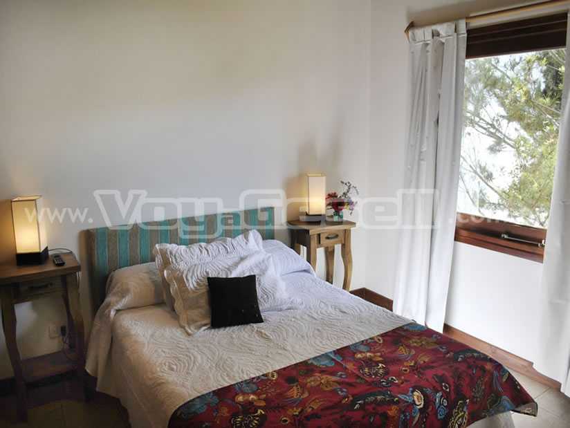 Alquilo Departamentos Dos Mares en Villa Gesell zona  a 100 Mts de la Playa