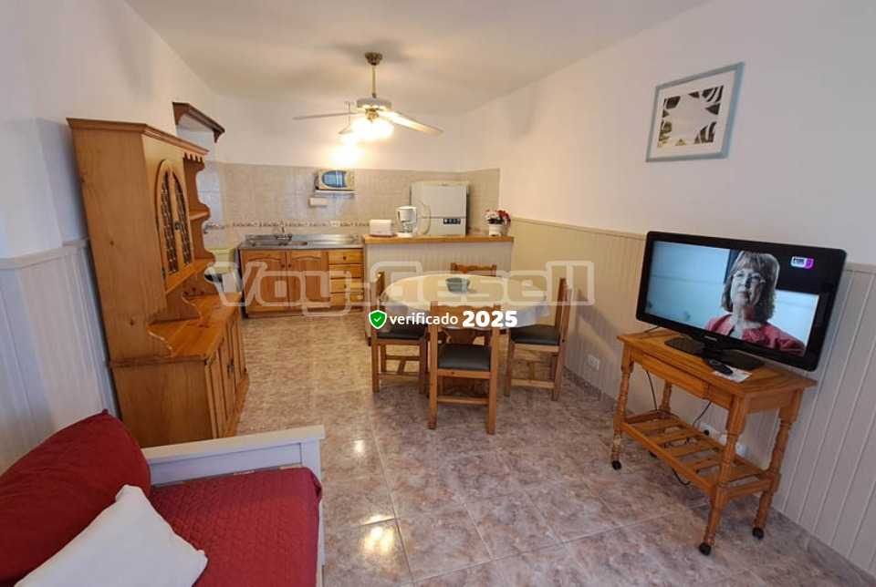 Alquilo Departamentos Edificio Eros en Villa Gesell zona  a 100 Mts de la Playa 