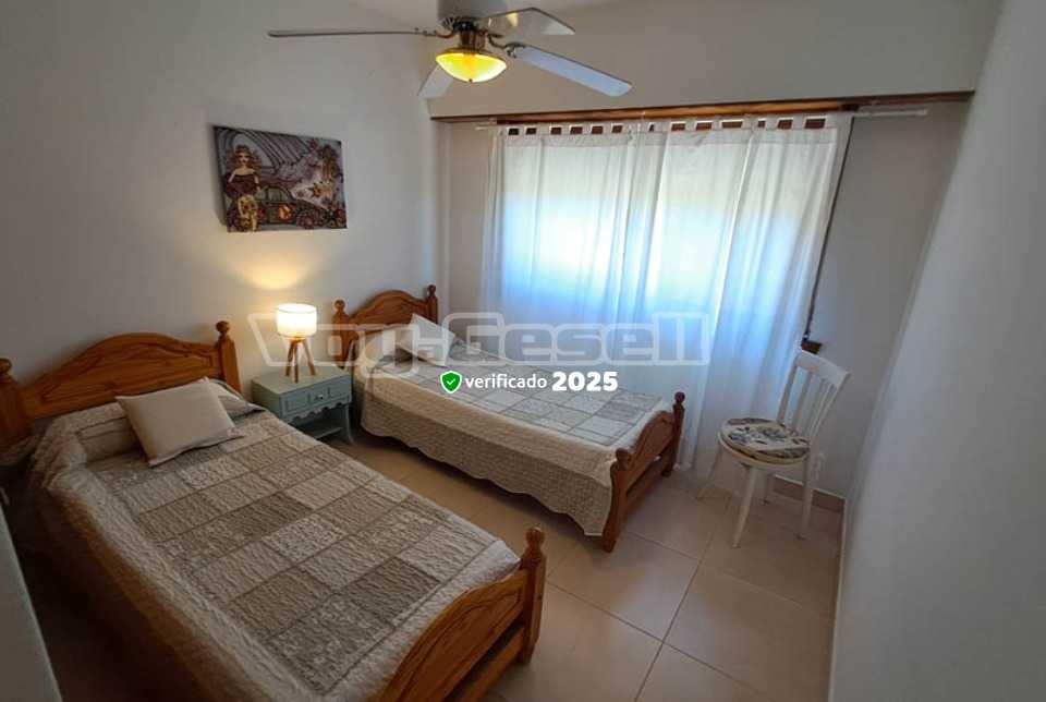 Alquilo Departamentos Edificio Eros en Villa Gesell zona  a 100 Mts de la Playa