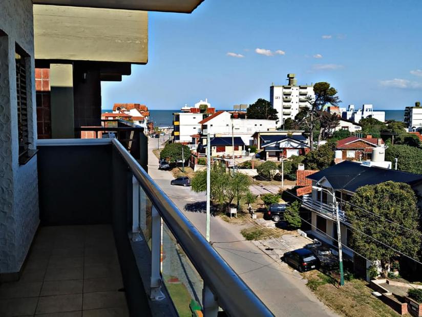 Departamentos: Edificio Lujan 1 en Villa Gesell zona Centro