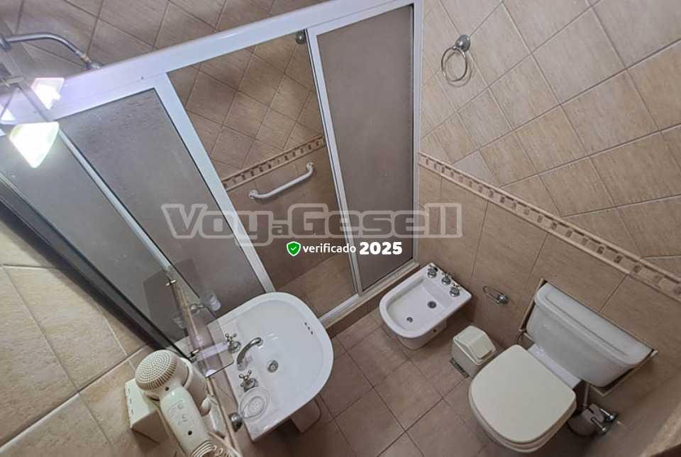 Alquilo Departamentos Edificio Lujan 1 en Villa Gesell zona  a 200 Mts de la Playa