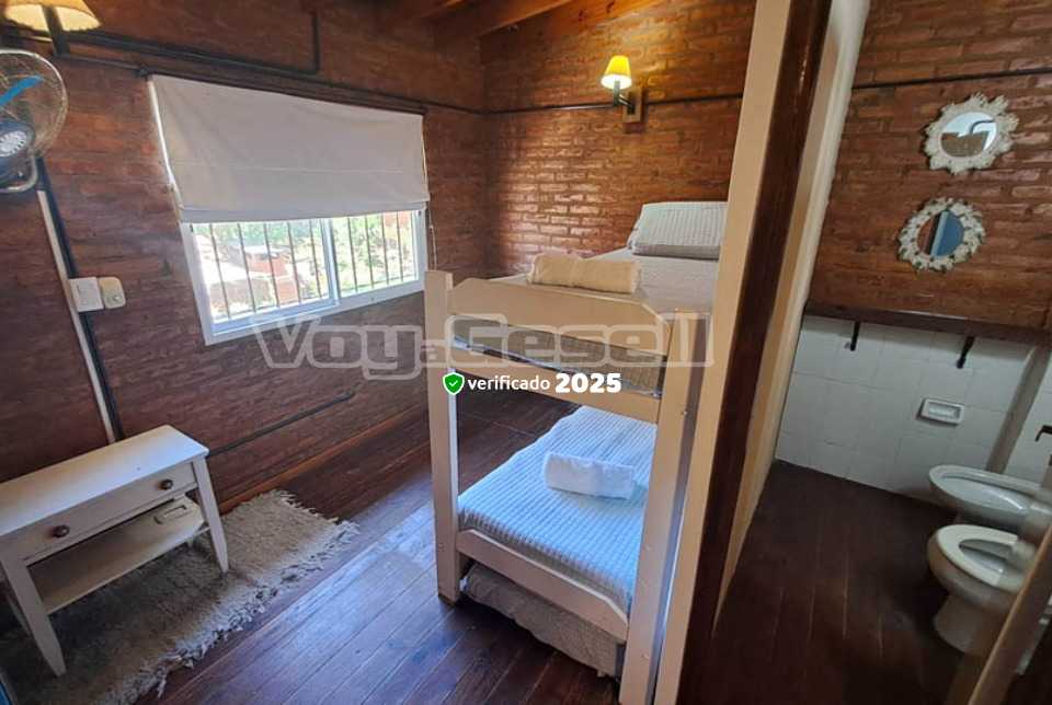Alquilo Complejo de Duplex En Esta tierra en Villa Gesell zona  a 120 Mts de la Playa
