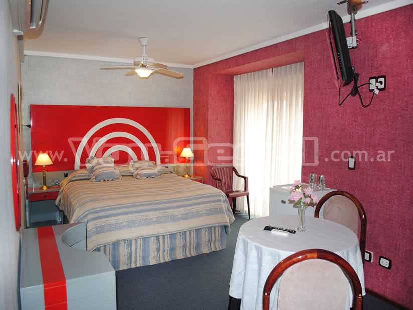 Alquilo Hotel Gran International en Villa Gesell zona  a 100 Mts de la Playa