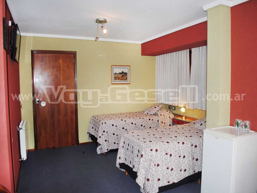 Alquilo Hotel Gran International en Villa Gesell zona  a 100 Mts de la Playa