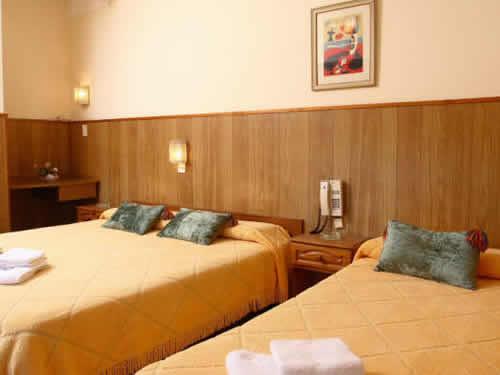 Alquilo Hotel Massa en Villa Gesell zona  a 100 Mts de la Playa 