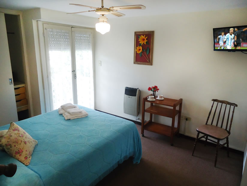 Alquilo Hotel Massa en Villa Gesell zona  a 100 Mts de la Playa