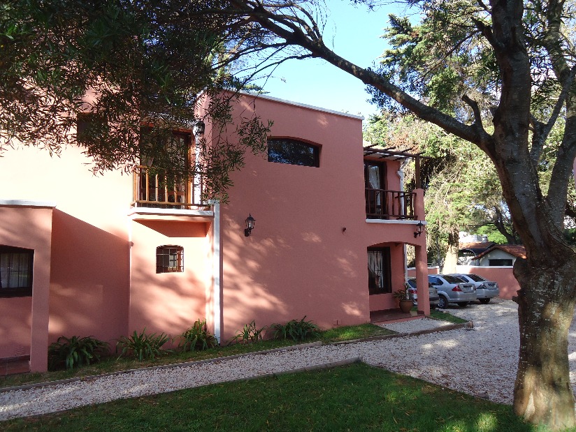 Alquilo Complejo de Cabañas La Aguada en Villa Gesell zona  a 170 Mts de la Playa 