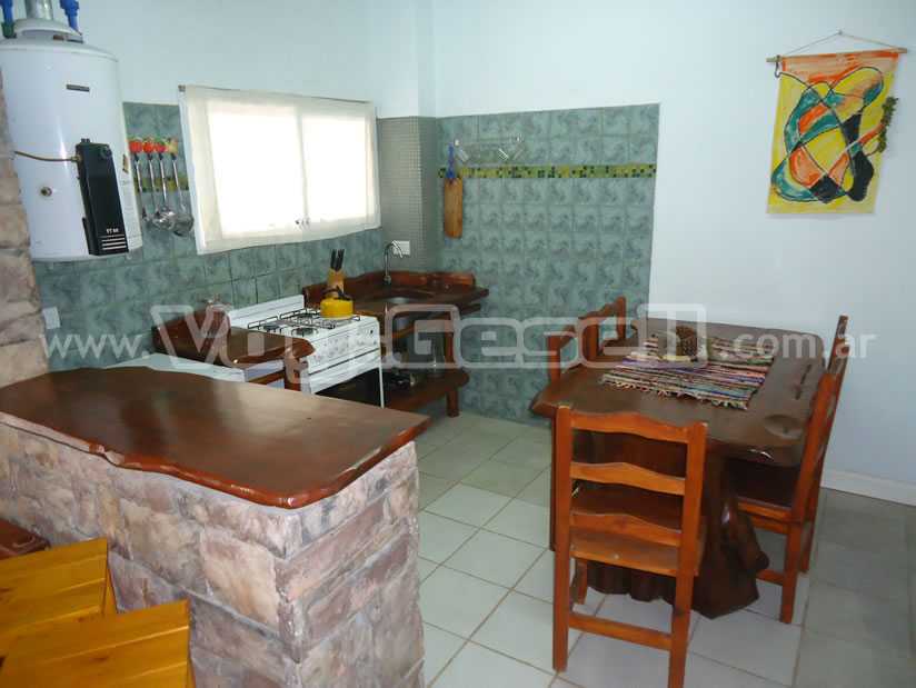 Alquilo Departamentos La Sirun en Villa Gesell zona  a 160 Mts de la Playa