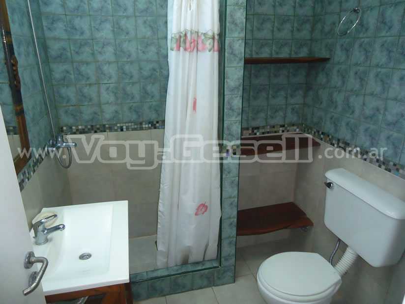 Alquilo Departamentos La Sirun en Villa Gesell zona  a 160 Mts de la Playa