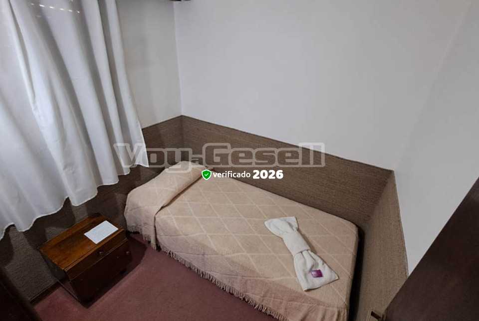 Alquilo Hotel Hotel Lincoln en Villa Gesell zona  a 200 mts de la Playa