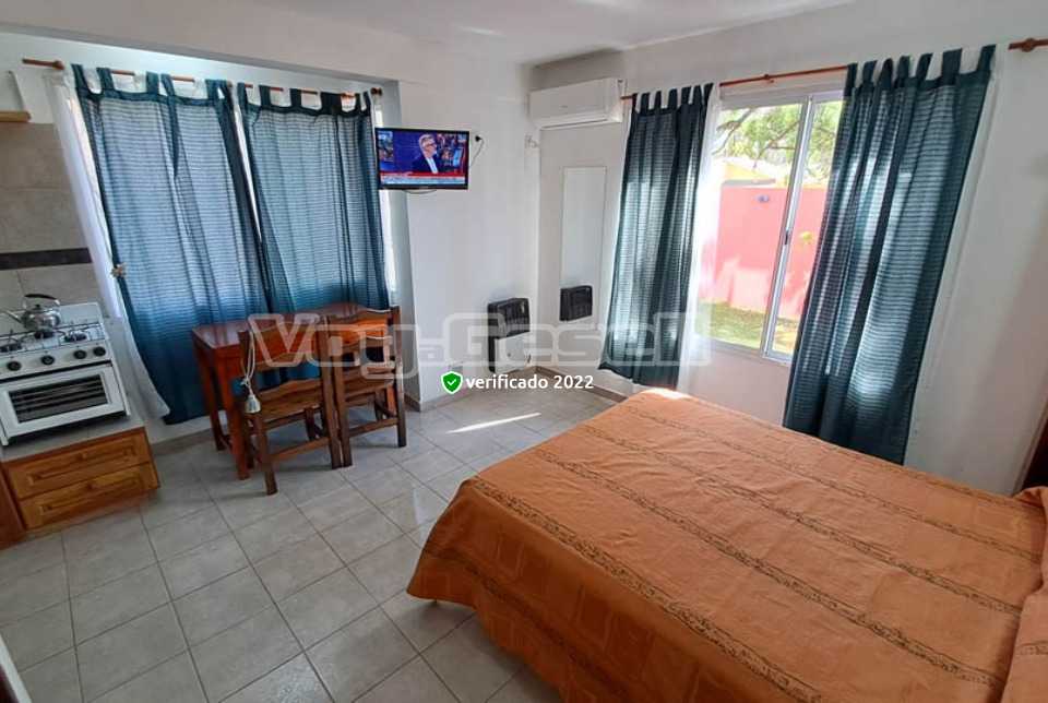 Alquilo Departamentos Los Girasoles de Guadalupe en Villa Gesell zona  a 200 mts de la Playa