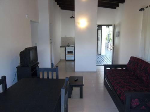 Alquilo Departamentos Los Paraisos en Villa Gesell zona  a 500 Mts de la Playa 