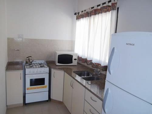 Alquilo Departamentos Los Paraisos en Villa Gesell zona  a 500 Mts de la Playa 