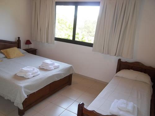 Alquilo Departamentos Los Paraisos en Villa Gesell zona  a 500 Mts de la Playa