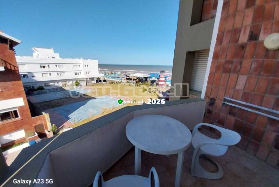 Alquilo Departamentos Marbella Playa en Villa Gesell zona  a 20 mts de la Playa