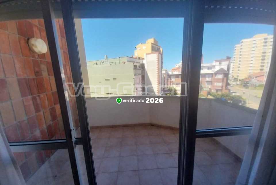 Alquilo Departamentos Marbella Playa en Villa Gesell zona  a 20 mts de la Playa