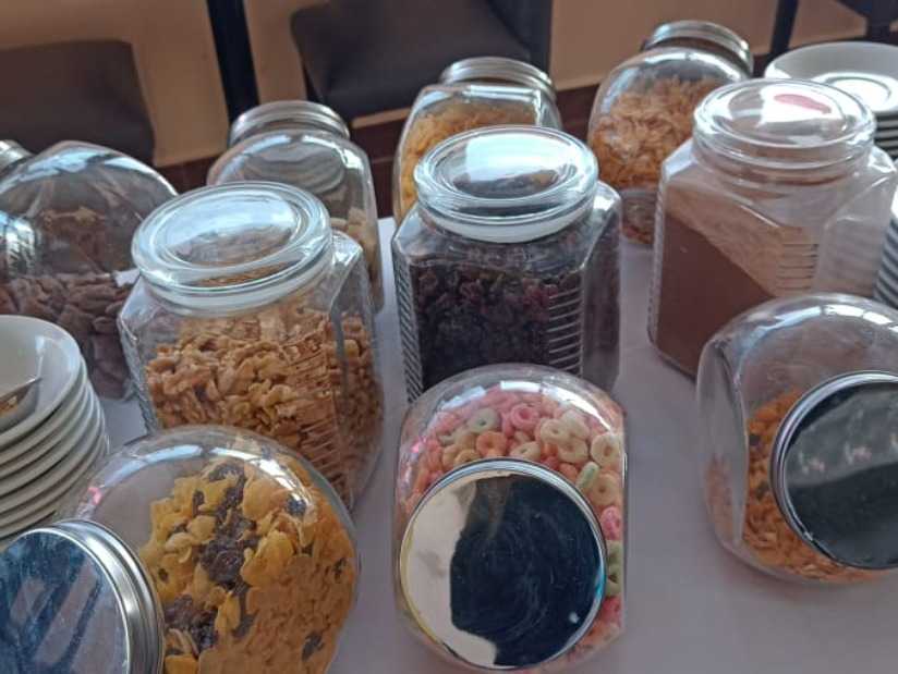 Alquilo Hotel Mis Soles en Villa Gesell zona  a 50 mts de la Playa