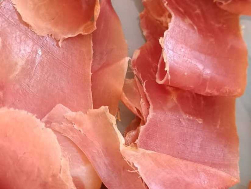 Alquilo Hotel Mis Soles en Villa Gesell zona  a 50 mts de la Playa