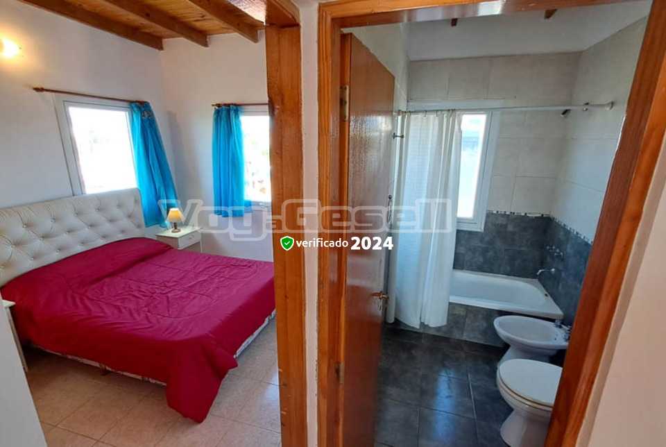 Alquilo Departamentos Paramar en Villa Gesell zona  a 100 mts de la Playa