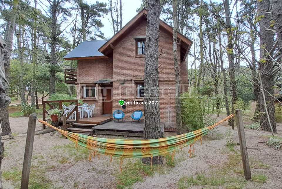 Complejo de Cabañas: Poetas del Bosque en Mar Azul