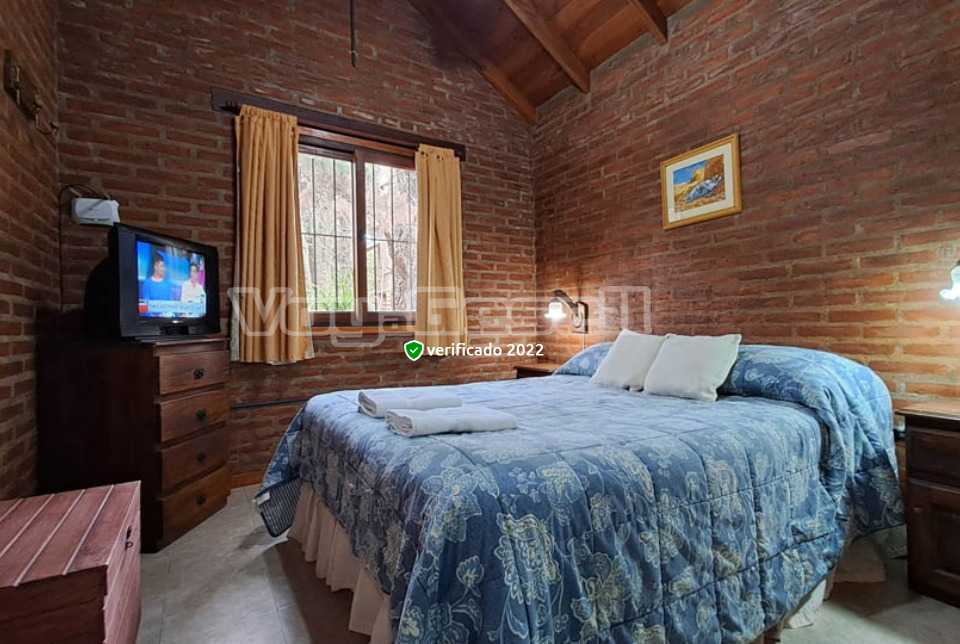 Alquilo Complejo de Cabañas Poetas del Bosque en Mar Azul zona  a 500 mts de la Playa