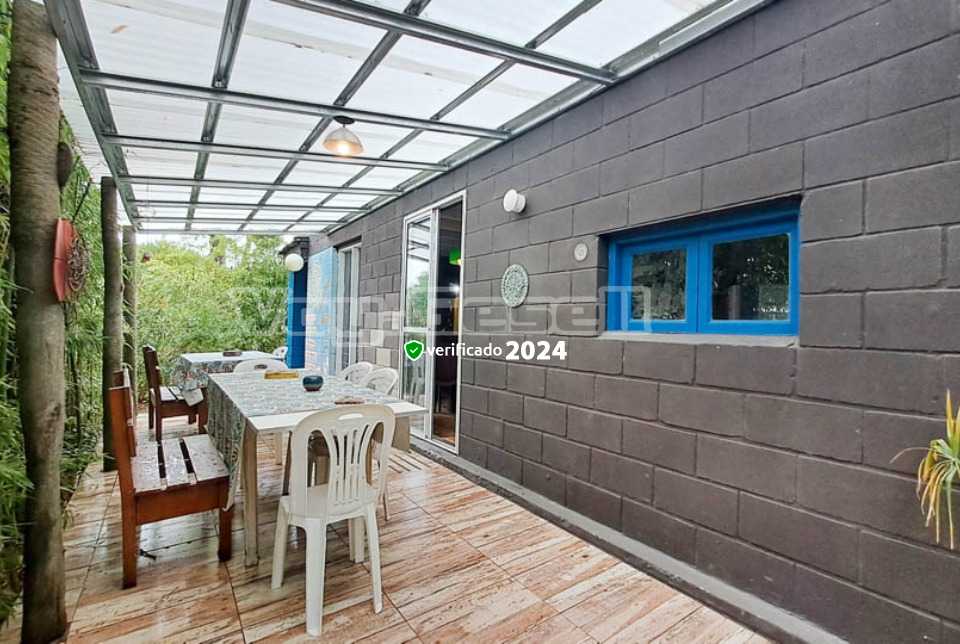 Alquilo Hostel Refugio del Sol en Mar Azul zona  a 700 Mts de la Playa 