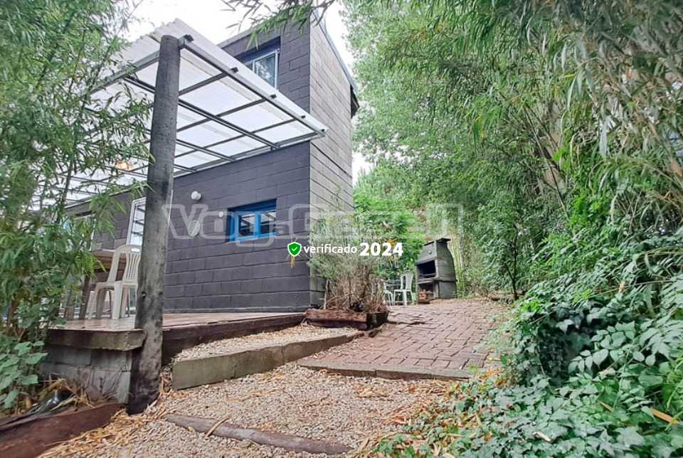 Alquilo Hostel Refugio del Sol en Mar Azul zona  a 700 Mts de la Playa 