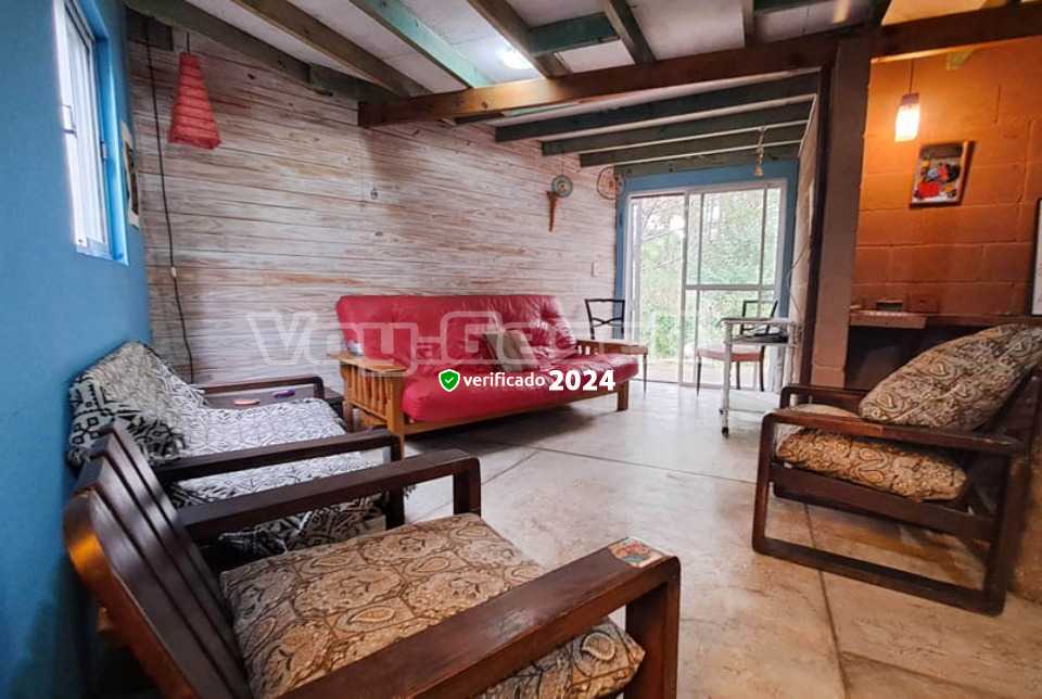 Alquilo Hostel Refugio del Sol en Mar Azul zona  a 700 Mts de la Playa