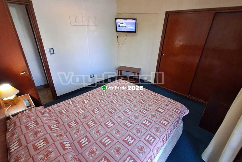 Alquilo Departamentos con Servicios Rosas Rojas en Villa Gesell zona  a 200 Mts de la Playa 