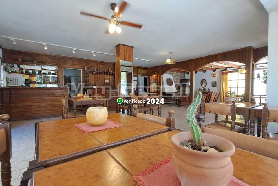 Alquilo Hostería Santa Barbara en Villa Gesell zona  a 100 mts de la Playa 