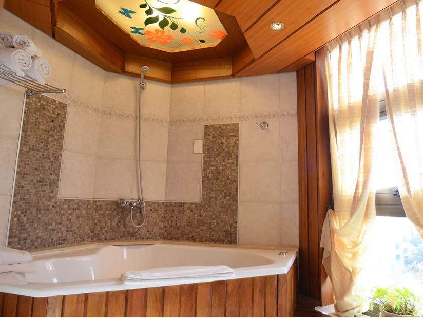 Alquilo Hostería Tequendama Spa & Resort en Villa Gesell zona  a 100 mts de la Playa 