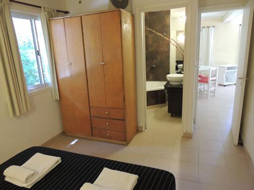 Alquilo Apart Hotel Villa Maya en Villa Gesell zona  a 200 Mts de la Playa