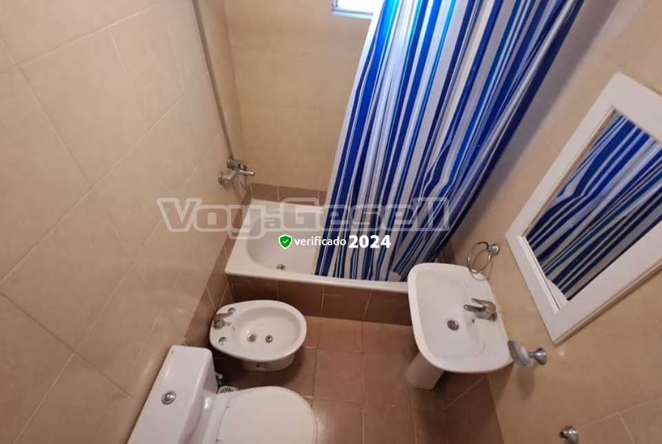 Alquilo Apart Hotel Villa Maya en Villa Gesell zona  a 200 Mts de la Playa